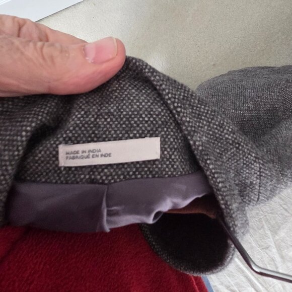 Gray Tweed Wool Coat - Medium 3/4 Coat - Picture 12 of 12